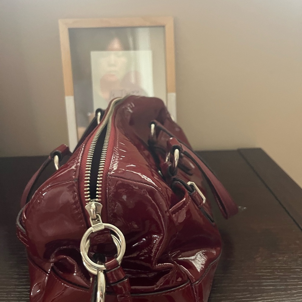Coach Burgundy Chelsea Patent Leather Satchel Crossbody Handbag - Picture 7 of 8